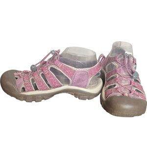 KEEN‎ Rose Brown/Peach Parfait Lightweight Trail & Water-Ready Sandal Women’s 7